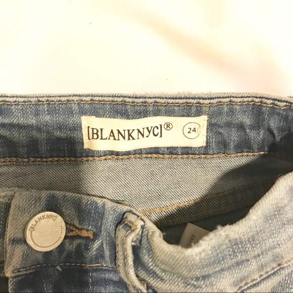 Blank NYC floral embroidered fray faded shorts 24 - Picture 3 of 6